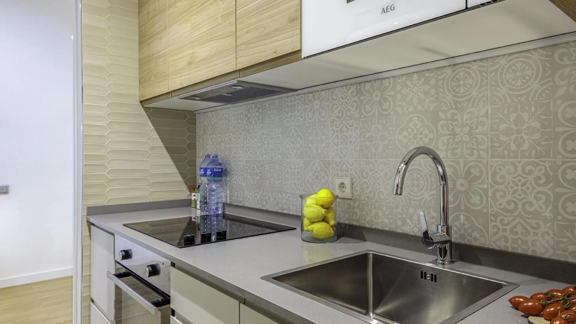 Apartment The Gaudi Suites II Barcelona