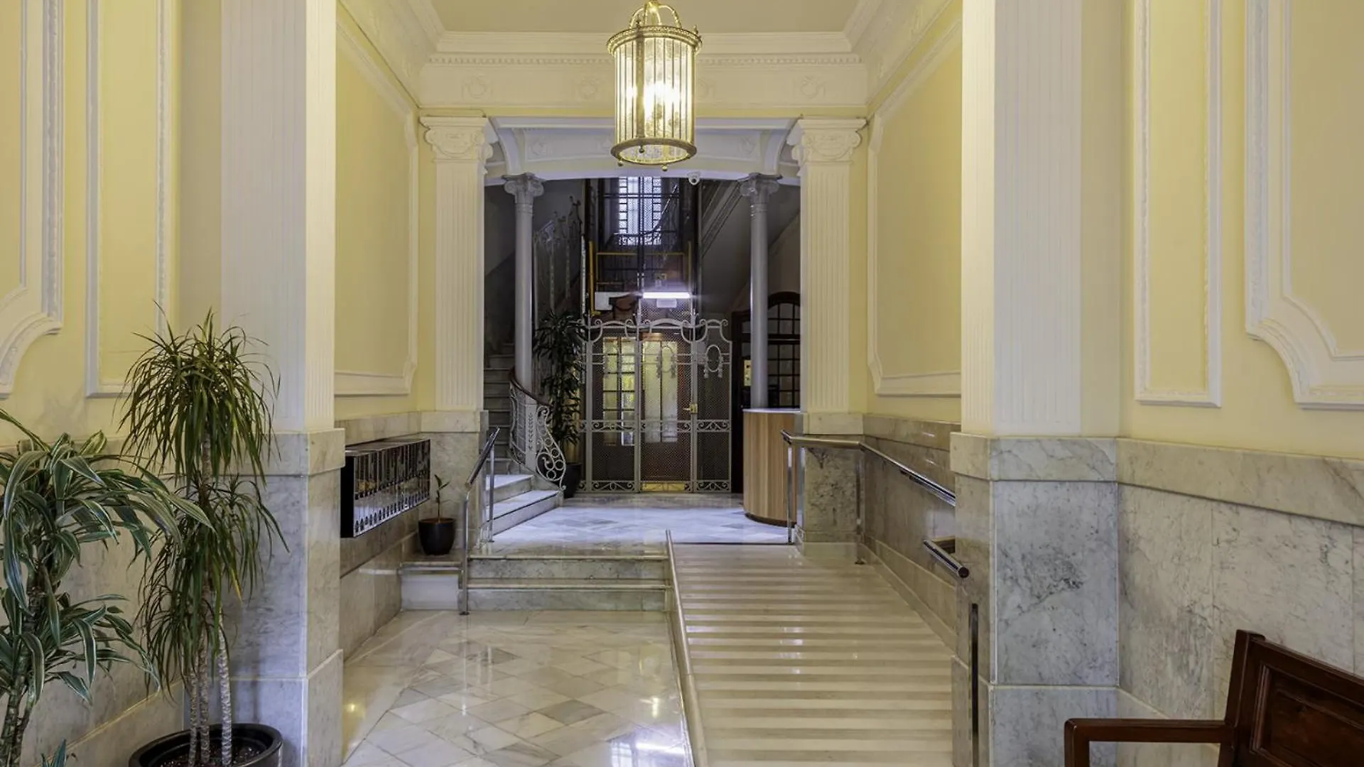 The Gaudi Suites II Barcelona